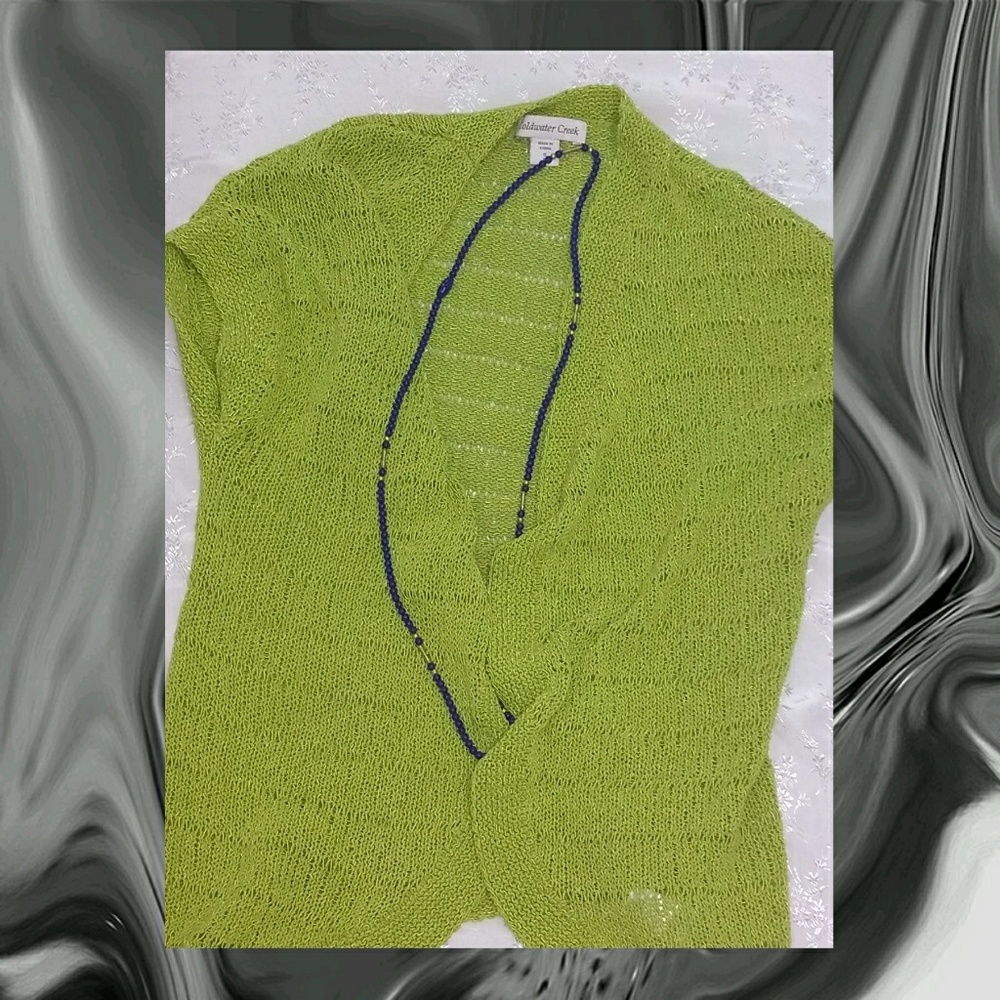 green Cold water Creek sweater size small 8